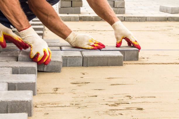 Best Driveway Resurfacing Pavers  in Monmouth, IL